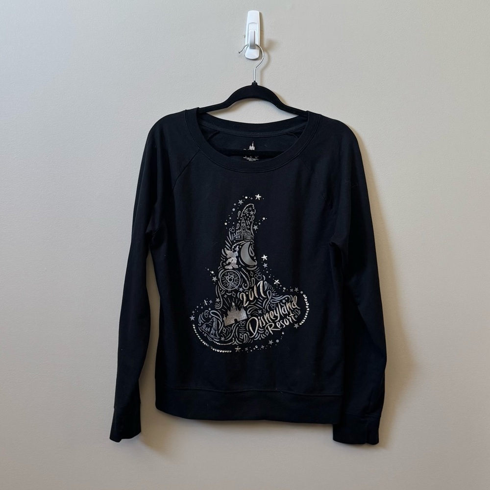 Disney Parks women’s black lightweight 2017 bling sweatshirt